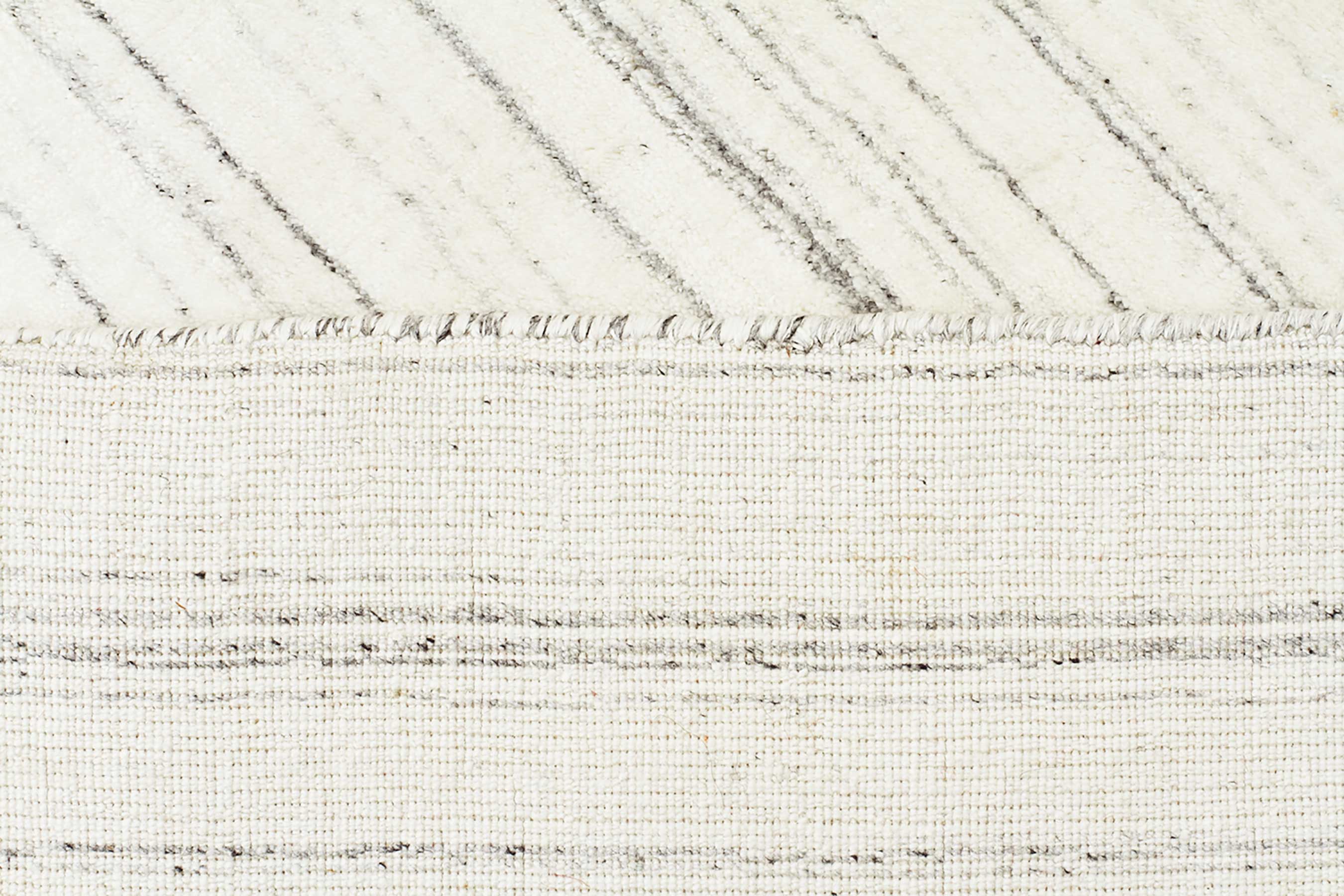 Zoey Rug Light Grey - Image 3
