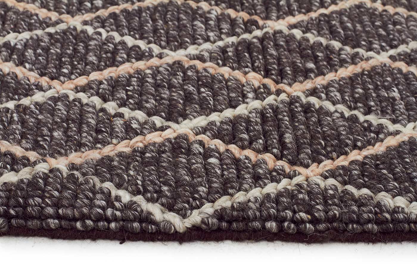 Quasi Rug 7502 Charcoal - Image 5